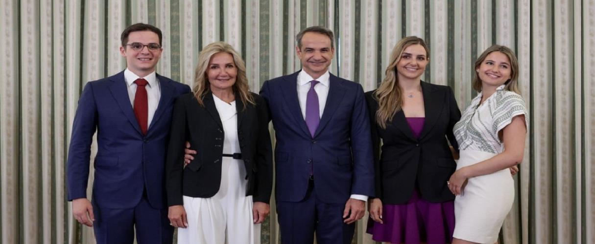 5428028763705896 image