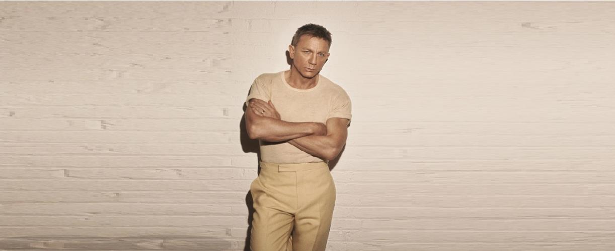 5451355876788210 DANIEL CRAIG 1