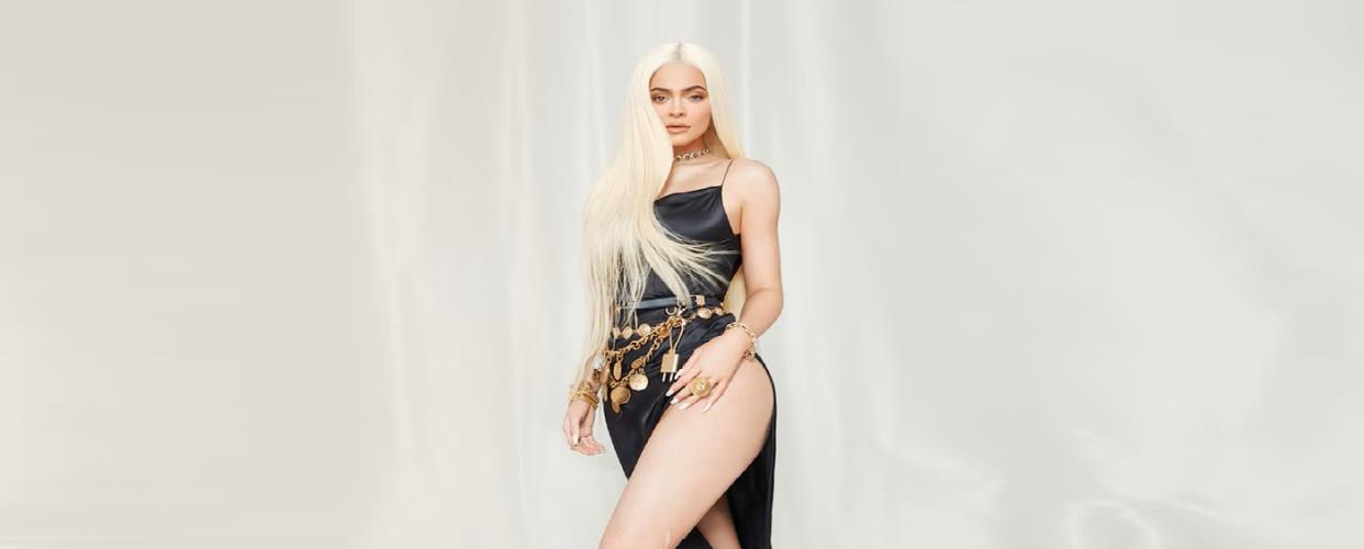 5616410680776701 KYLIE JENNER 1