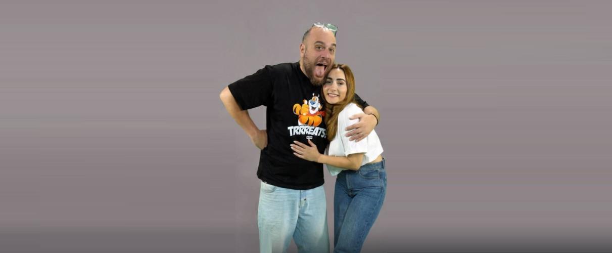 Ο Φάνης Λαμπρόπουλος και η Γωγώ Φαρμάκη δικαιολογούν την Super εκπομπή τους ενώ οι ίδιοι είναι απλώς Mini