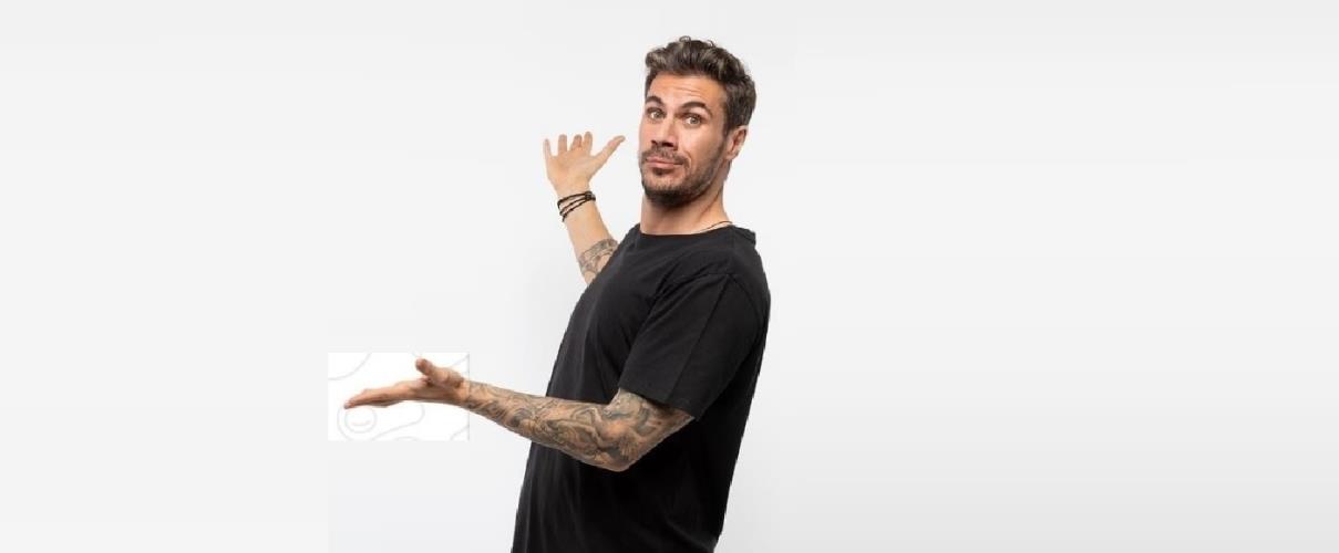 ΑΚΗΣ ΠΕΤΡΕΤΖΙΚΗΣ 1