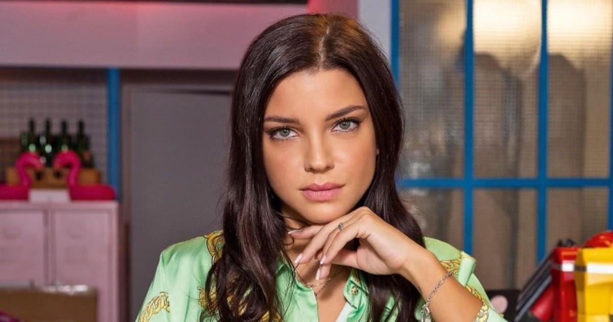 244fe075fe034cd394b56cf25f30fef3