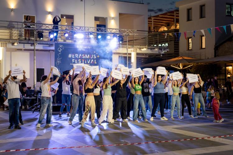 393866853_706086114377836_6108284974079451642_n