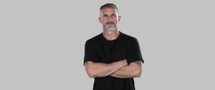 39377_survivorgr.jpg