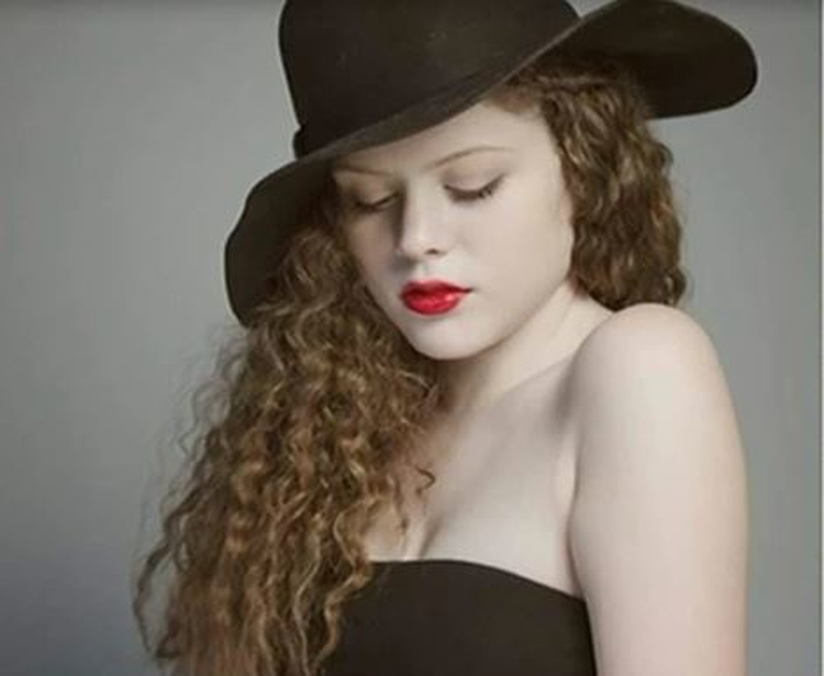6c16221b-87a9-4795-a290-bec1276cb4a6.jpg