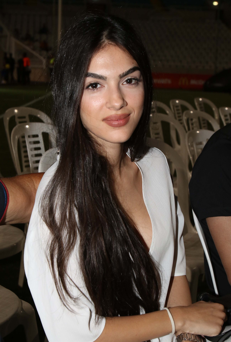 b49ae0b0-cca5-4f4e-af17-0c5c66ffdd33.jpg