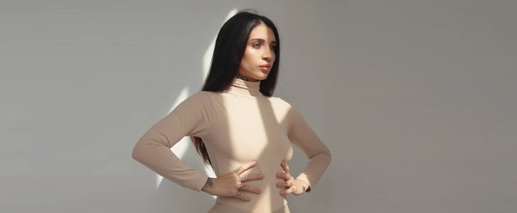 DAT LILLY 1
