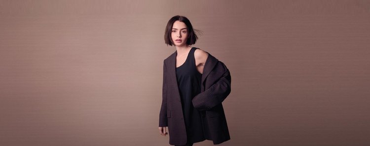 LILY COLLINS 1