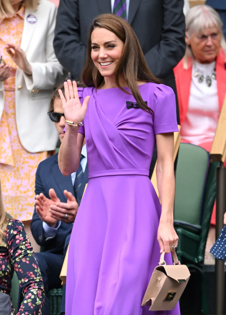 kate-middleton-2-cw-240612-571e8f