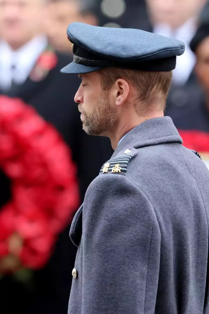 2024-11-10T125637Z_1709042594_RC2B2BADRNC2_RTRMADP_3_REMEMBRANCE-DAY-BRITAIN-768x1152