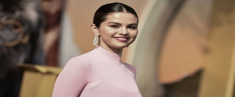 selena_gomez_sekftete_na_ekgatalipsei_tin_moysiki