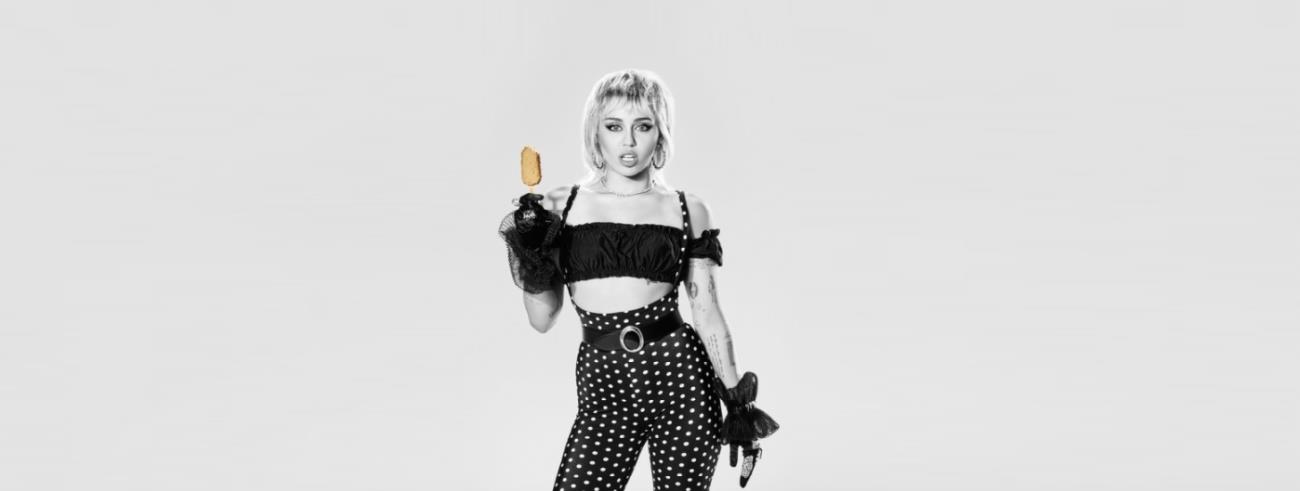 MILEY CYRUS 1
