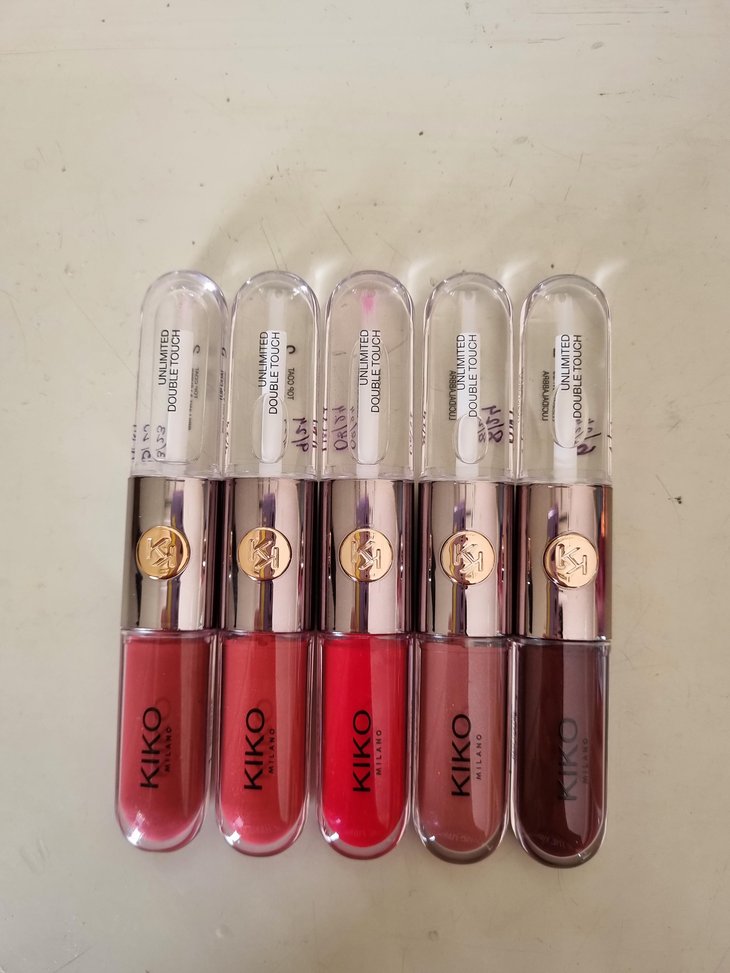 kiko-milano-unlimited-double-touch-lipsticks-swatches-v0-cn21756ur7v81