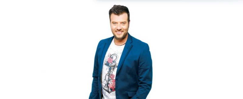 ΛΑΜΠΗΣ ΛΙΒΙΕΡΑΤΟΣ 1