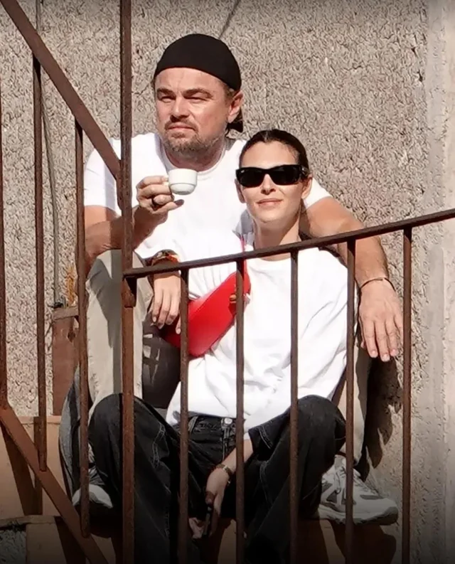 leonardo-dicaprio-and-vittoria-ceretti-in-rome-v0-jq0b5ckpplsd1